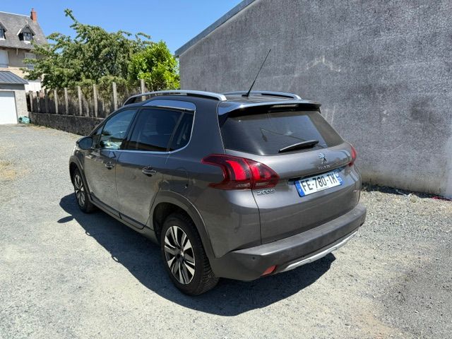 PEUGEOT 