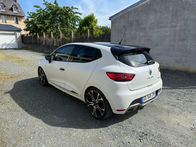 RENAULT 